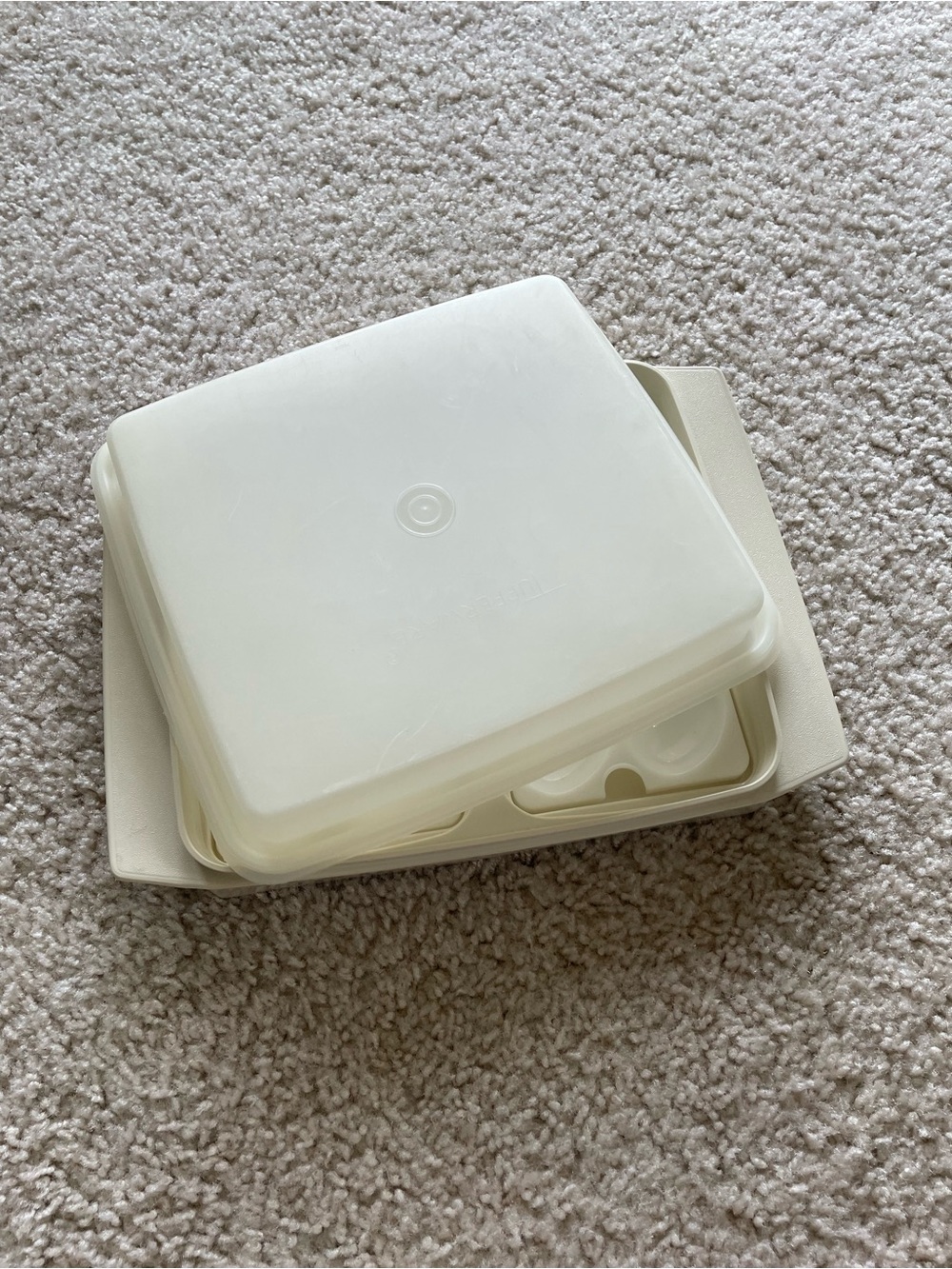 Tupperware Deviled Egg Tray - Picture 6 of 7